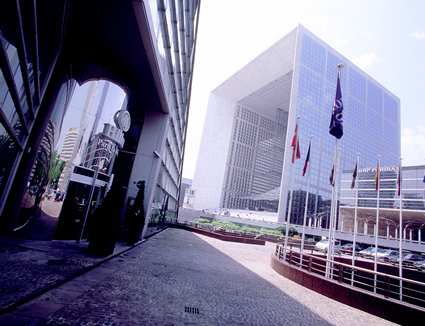 la réunion Silex "Straté J" a eu lieu dans le CNIT à la Défense là où a eu lieu la réunion Silex "Straté J"